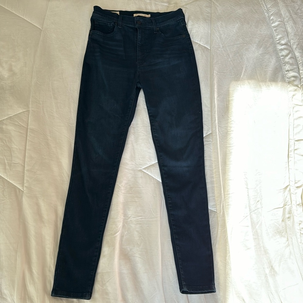 Levi’s Mile High Super Skinny Jeans